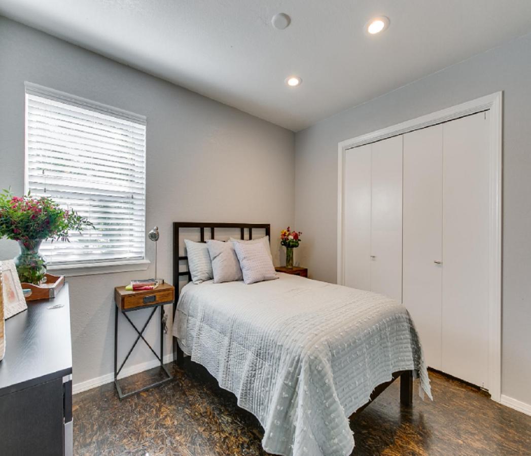 Evie'S Campus-Close 2 Bedroom Luxury Oklahoma Dış mekan fotoğraf