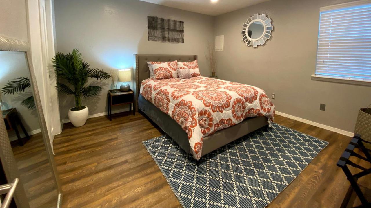 Evie'S Campus-Close 2 Bedroom Luxury Oklahoma Dış mekan fotoğraf