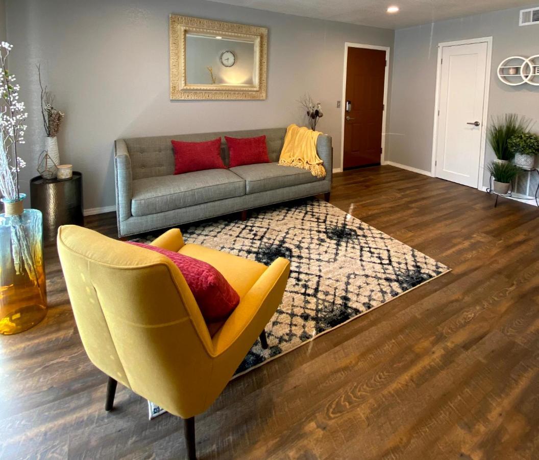 Evie'S Campus-Close 2 Bedroom Luxury Oklahoma Dış mekan fotoğraf