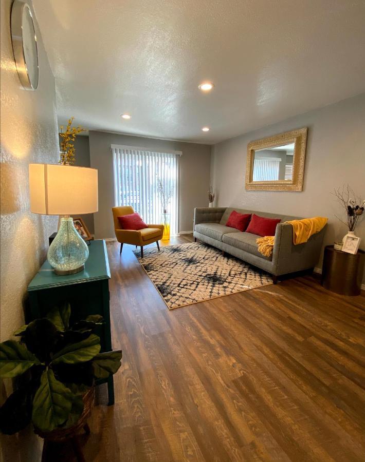 Evie'S Campus-Close 2 Bedroom Luxury Oklahoma Dış mekan fotoğraf