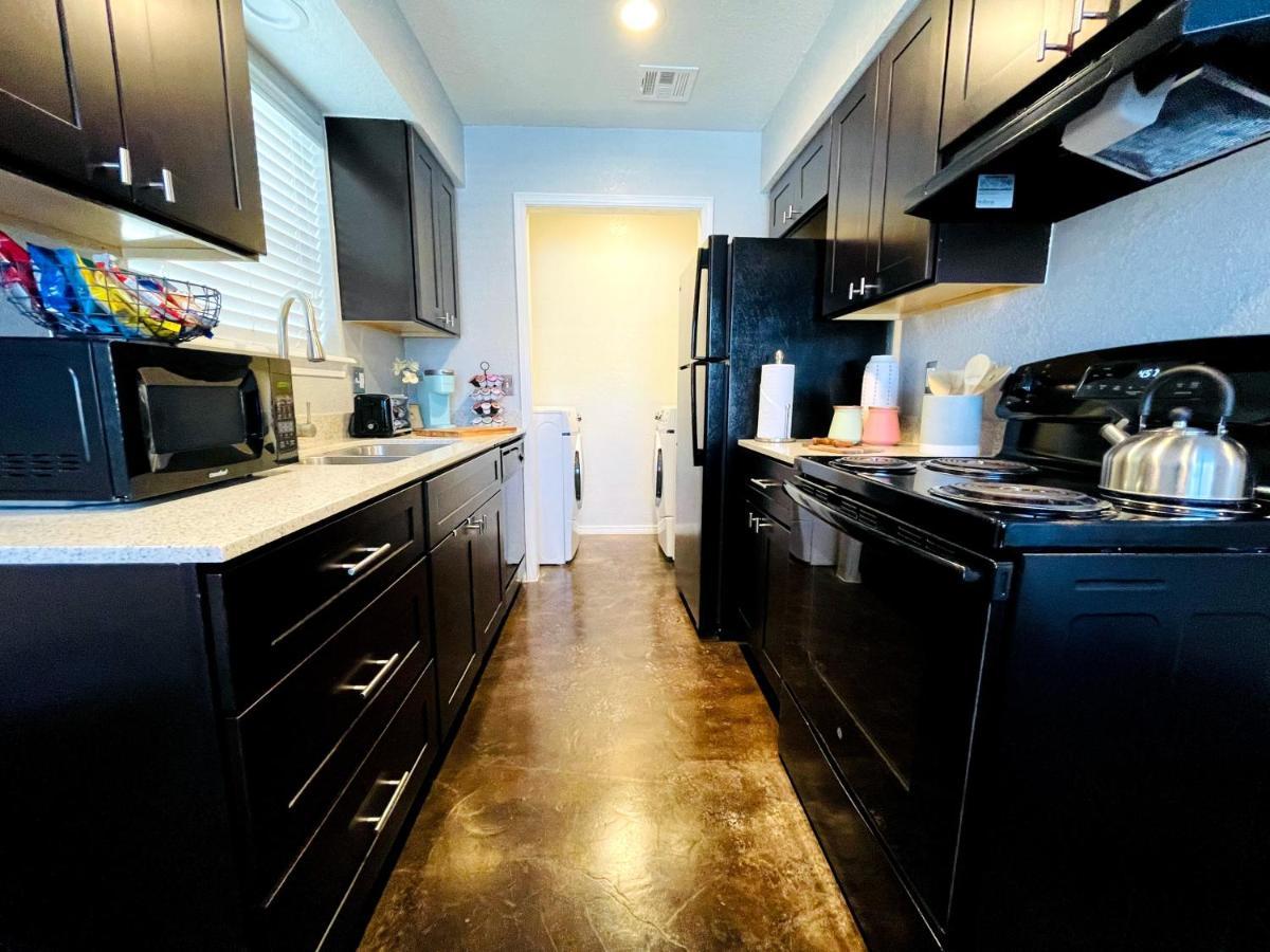 Evie'S Campus-Close 2 Bedroom Luxury Oklahoma Dış mekan fotoğraf