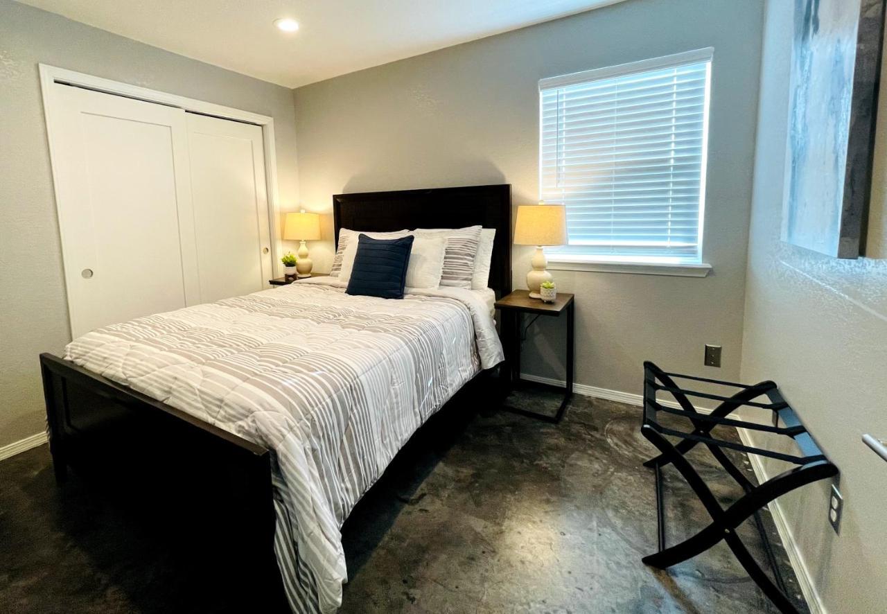 Evie'S Campus-Close 2 Bedroom Luxury Oklahoma Dış mekan fotoğraf