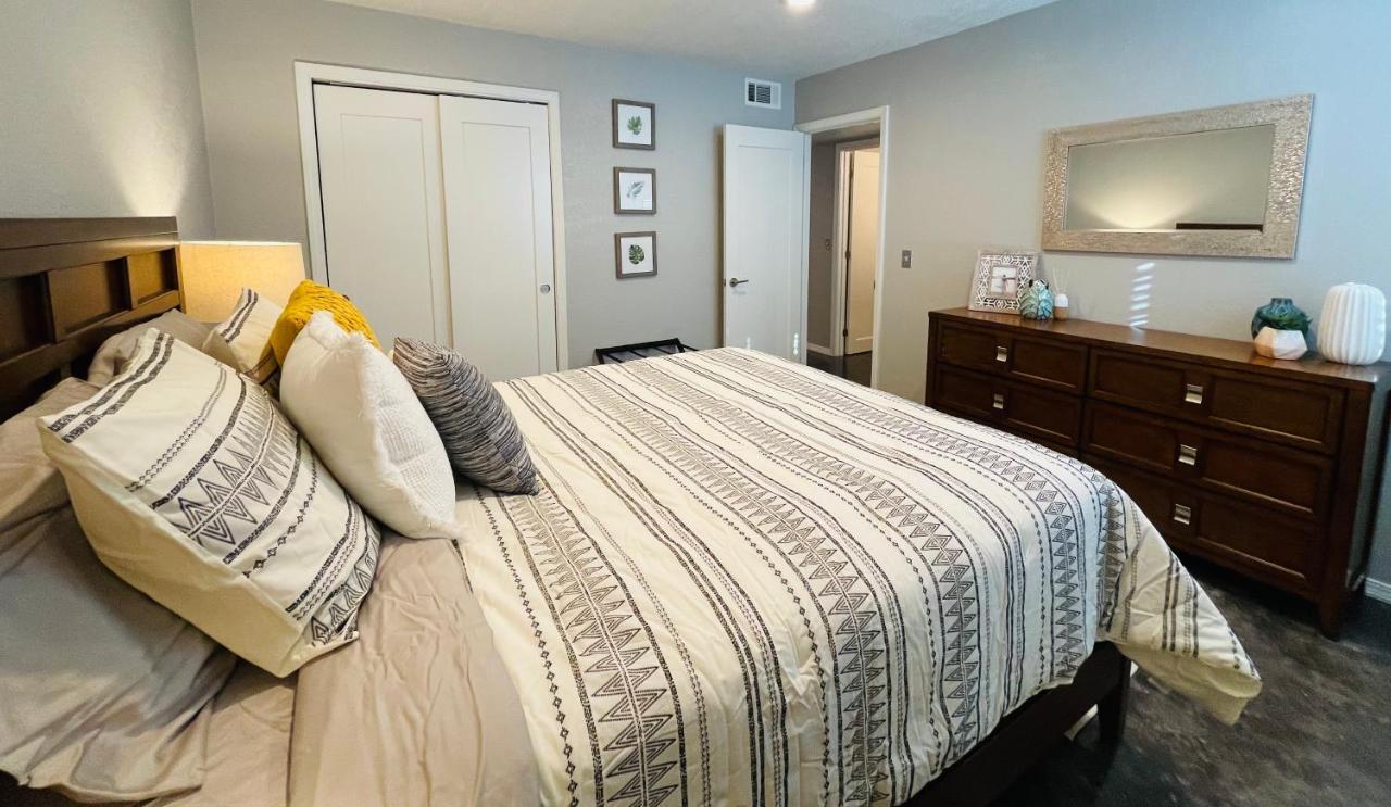 Evie'S Campus-Close 2 Bedroom Luxury Oklahoma Dış mekan fotoğraf
