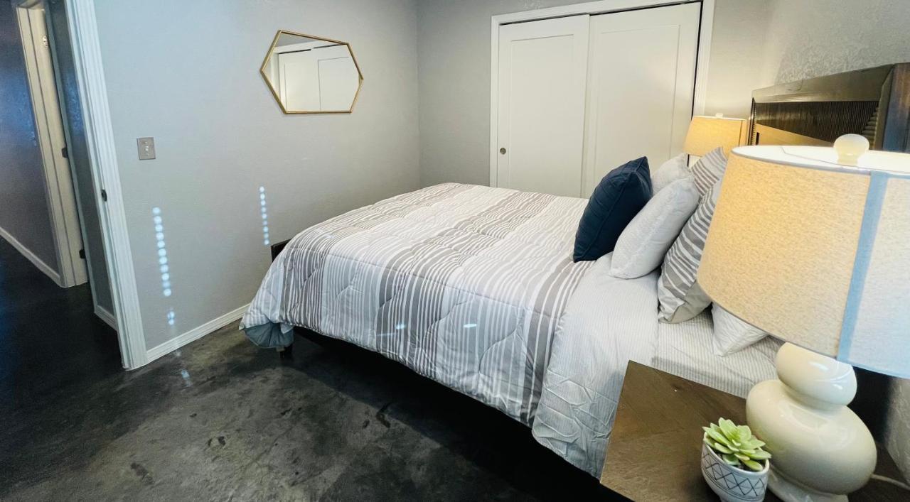 Evie'S Campus-Close 2 Bedroom Luxury Oklahoma Dış mekan fotoğraf